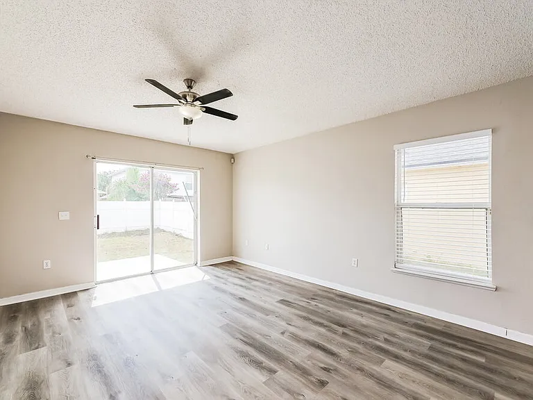 12938 Bridleford Dr — Photo 6