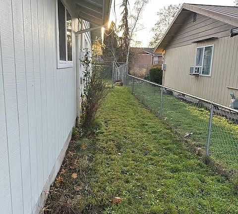 5th image of 311 McKenzie Avenue SW