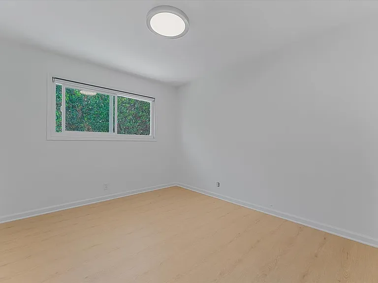 5062 Cadiz Cir — Photo 8