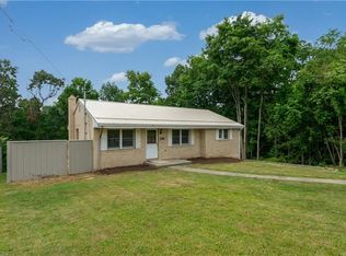 341 Coraopolis Rd, Coraopolis, PA 15108