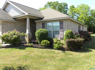 202 Ashbrook Cir, Harvest, AL 35749