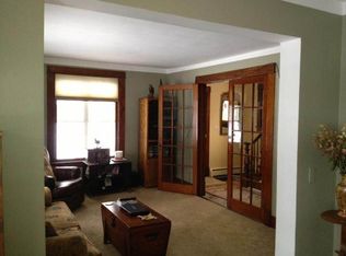 220 W Hurlbut St, Charlevoix, MI 49720