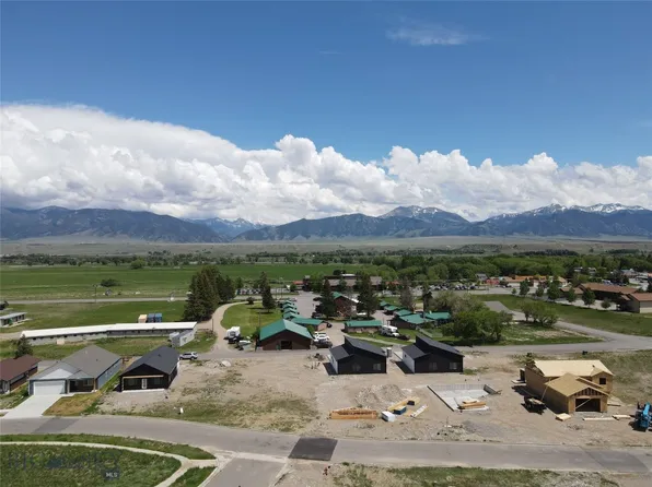 11 40th #A, Ennis, MT 59729