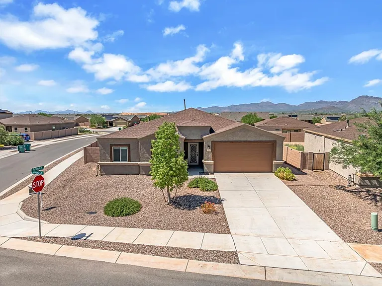 7510 W Corona Rd — Photo 14