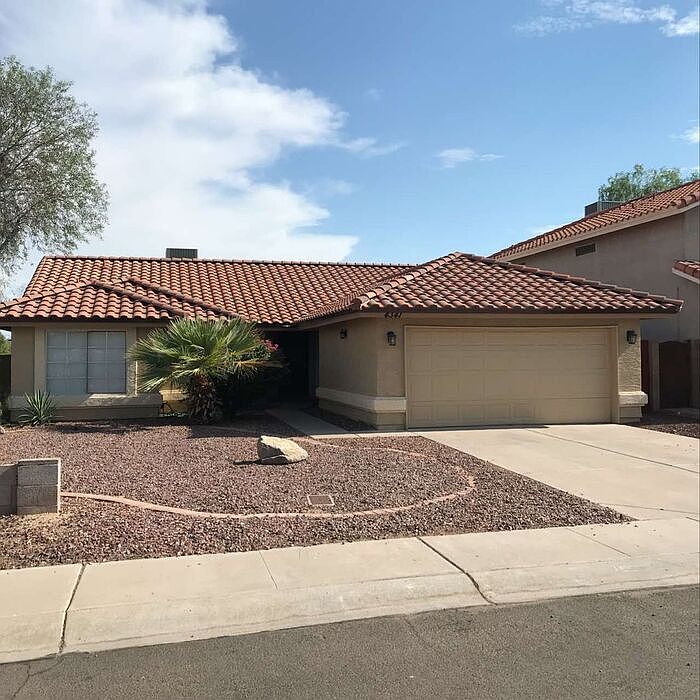 1st image of 4341 E Woodland Dr