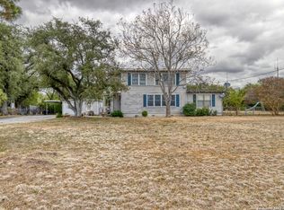 360 Benson Rd, Uvalde, TX 78801