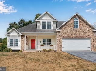 3 Hickory Tree Pl, Dillsburg, PA 17019