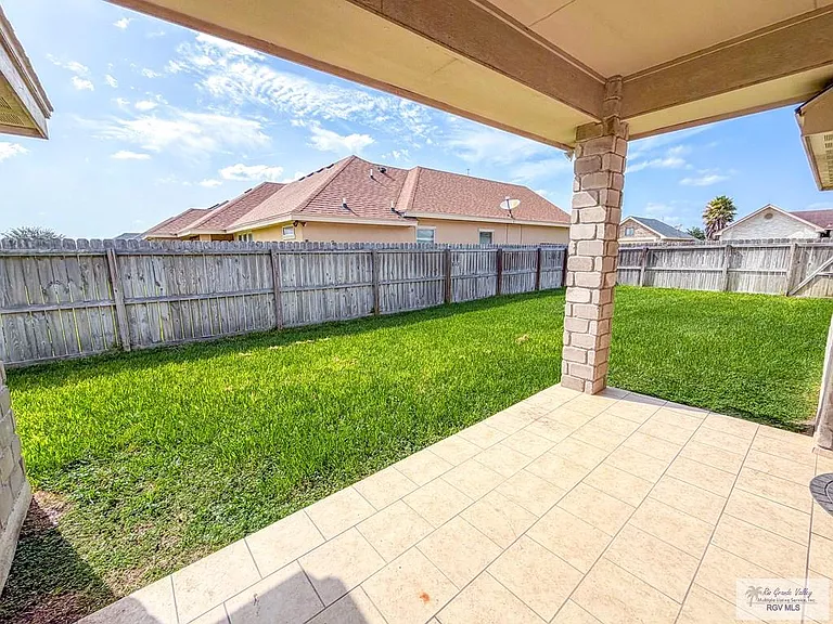 4622 Jerrys Way — Photo 16