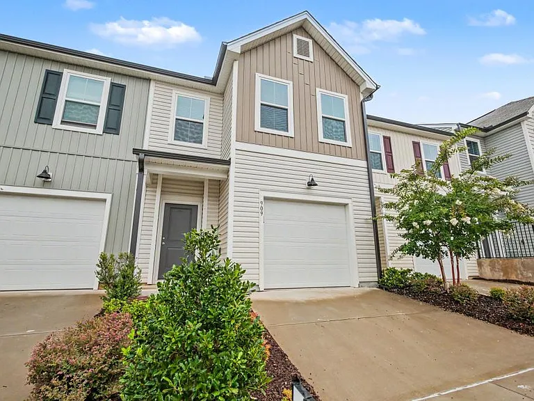909 Falls Grove Trl — Photo 28