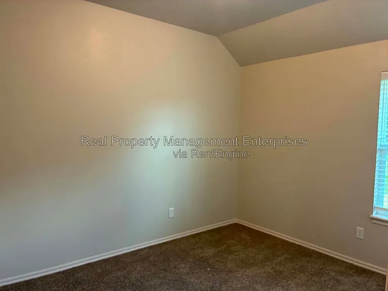 343751 E 870th Rd — Photo 18