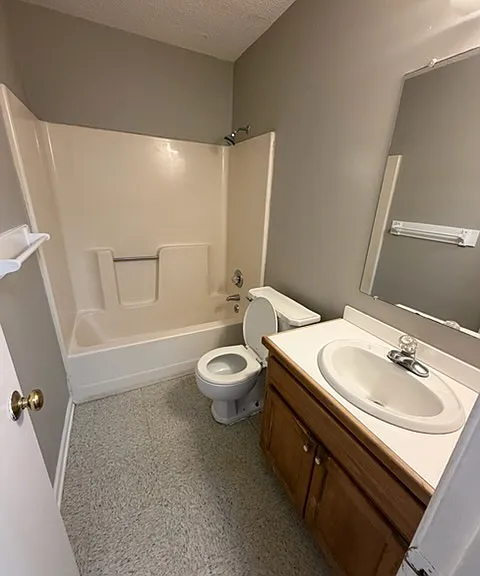 5204 E National Cemetery Rd #B — Photo 5