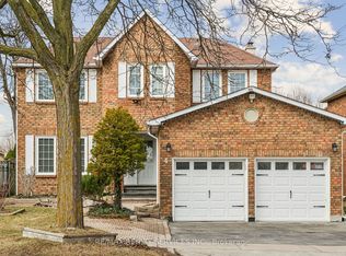 4 Burt Dr, Brampton, ON L6X 3H6