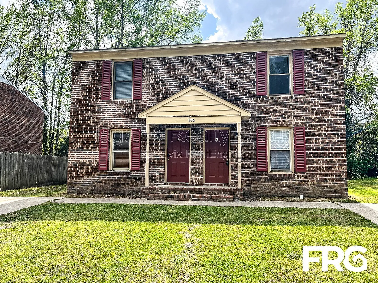 2 bed, 2.0 bath, 1054 sqft, $1,095 — Photo 3