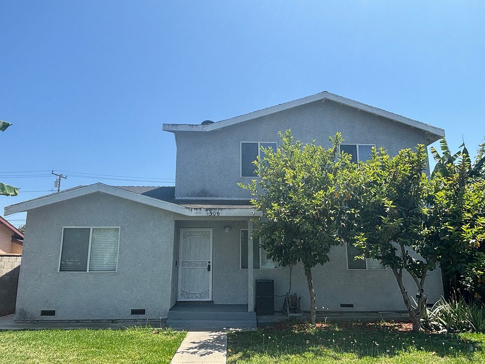 1st image of 306 E Cummings Ln