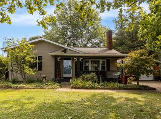 2172 Mercer Rd, New Brighton, PA 15066