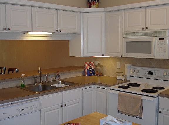 3rd image of 20 Chisholm Creek St #3900
