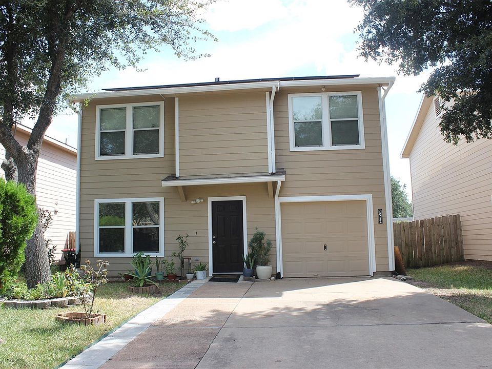 1st image of 20247 Pioneer Ridge Dr