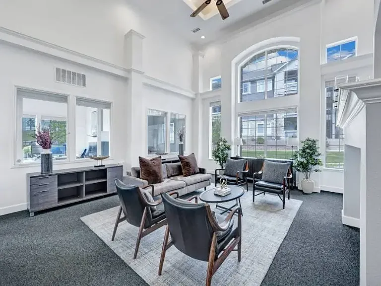 Reserve At Thornton — Photo 5