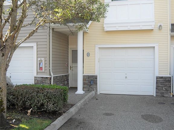2nd image of 6834 20th St E Unit 3