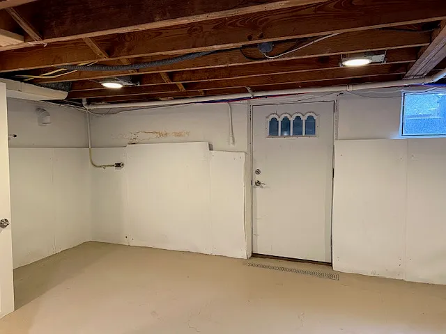 1319 Hull St — Photo 21
