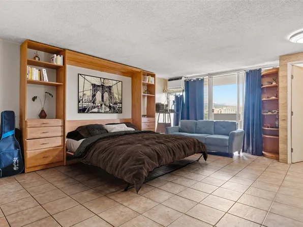824 Kinau St APT 1211, Honolulu, HI 96813
