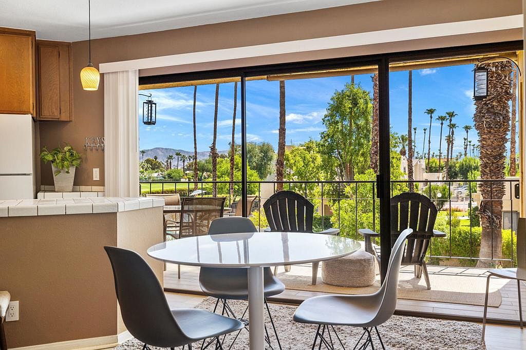 5300 E Waverly Dr APT N5205