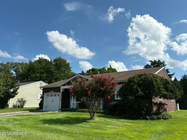 103 Westbrook Drive, Toms River, NJ 08757