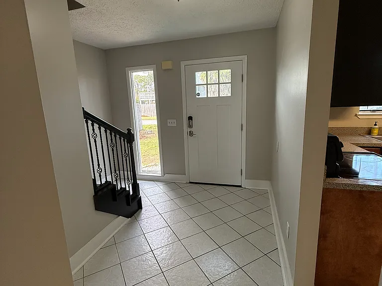 6221 Hibiscus Ave — Photo 17
