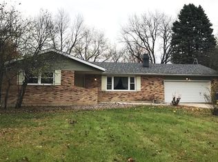 12N265 Hilltop Rd, Elgin, IL 60124