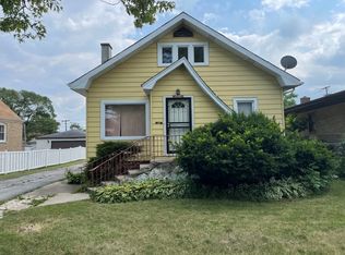 230 E 150th St, Harvey, IL 60426