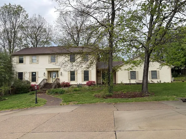 5400 Westbrook Dr, Charleston, WV 25313