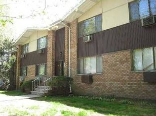 46 Ridge Rd, Congers, NY 10920