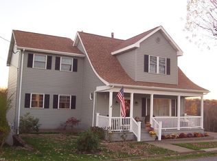 90 Malvernon St, East Liverpool, OH 43920