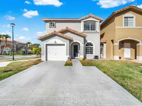 16275 SW 97th St, Miami, FL 33196