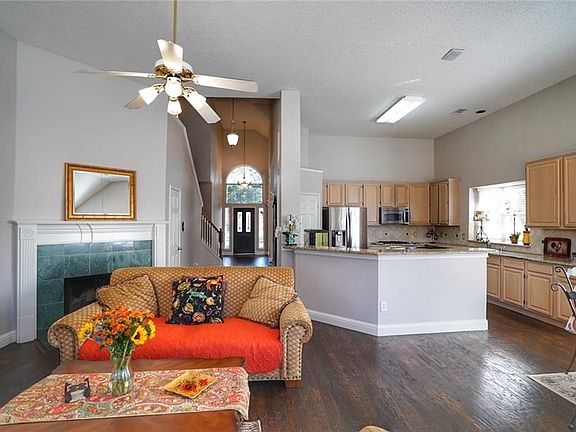 5th image of 4011 Bryson Dr