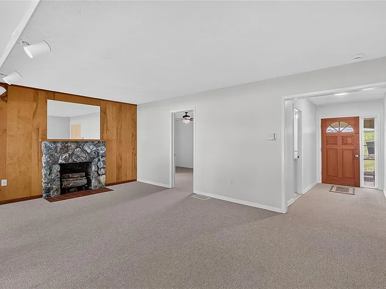 767 Edison Rd — Photo 14