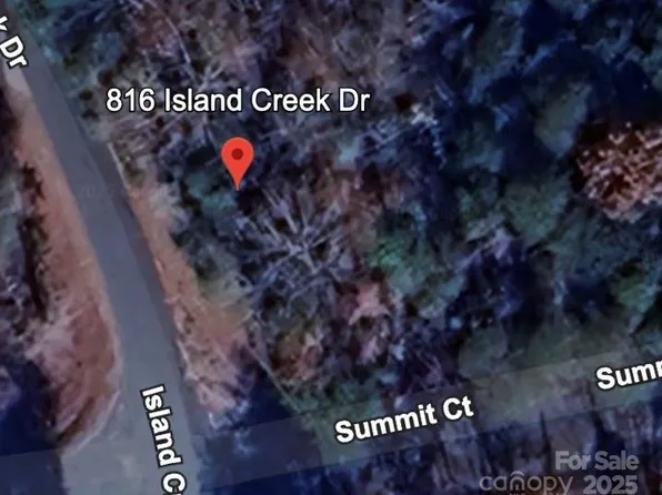 816 Island Creek Dr, Troy, NC 27371