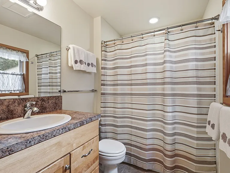 36 Manzanita Ave #36 — Photo 31