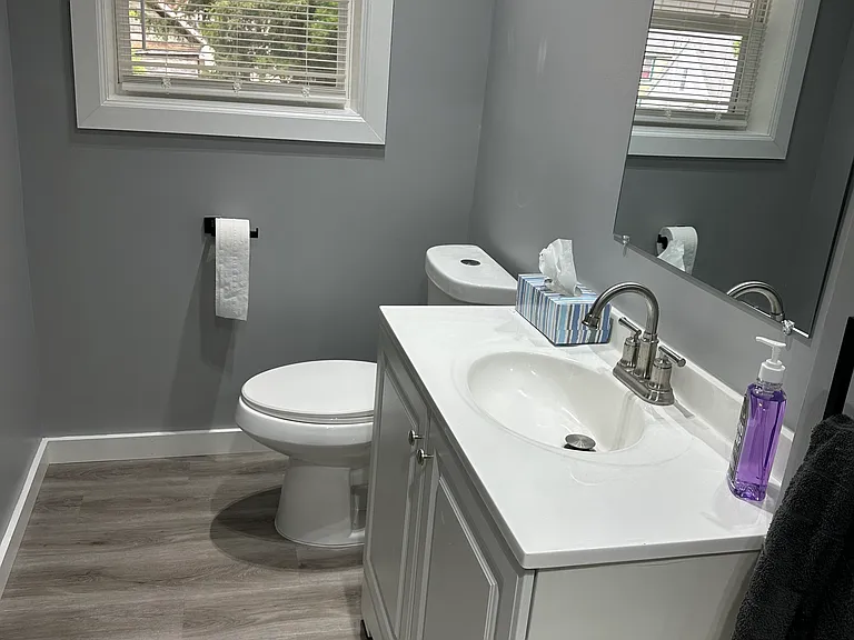 1/2 Laurel Ave — Photo 18