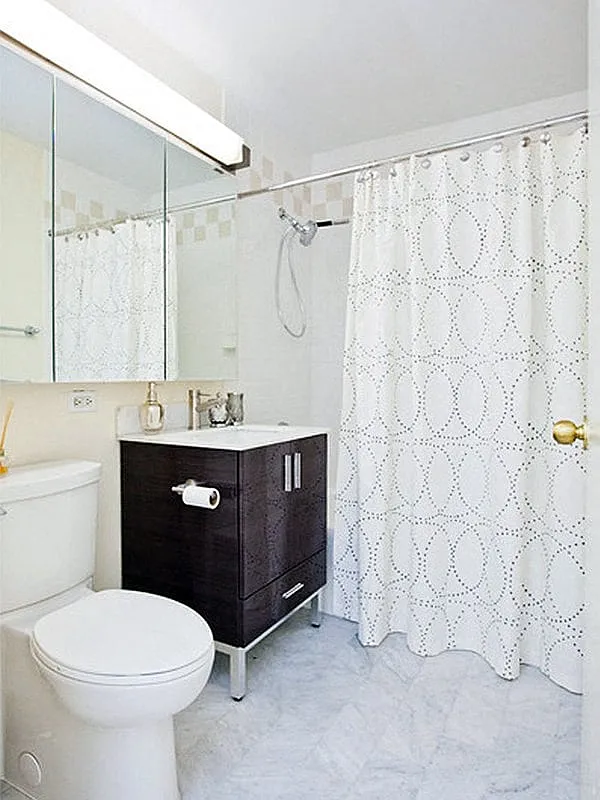 650 West 42nd Street — Photo 2
