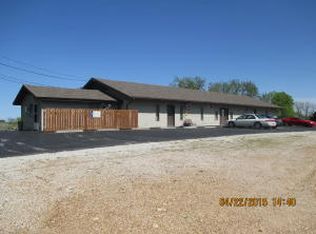 4990-4992 Hwy F, Bolivar, MO 65613