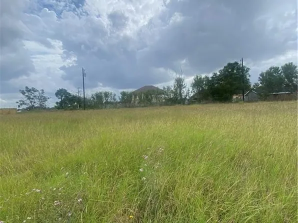 38 Spring Glen Dr, Mission, TX 78574