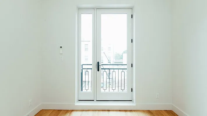 Rented by Nooklyn NYC LLC | media 5