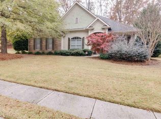 6571 Sweet Laurel Run, Sugar Hill, GA 30518