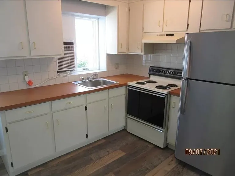 16 Dedham St #2 — Photo 4