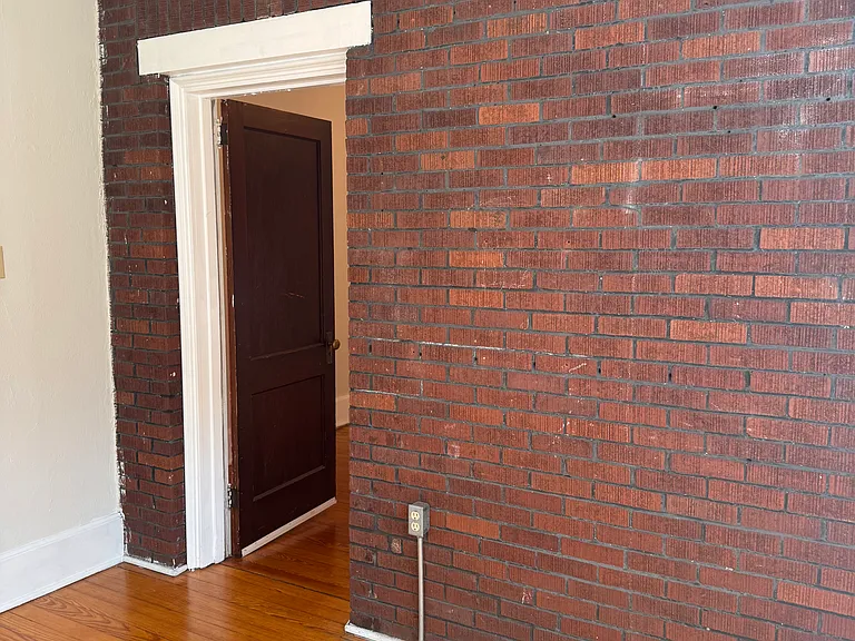 306 S Gill St #1 — Photo 43