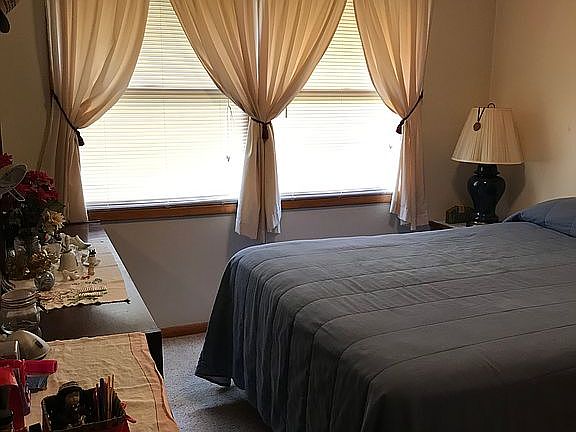 5th image of 43087 Luray Dr