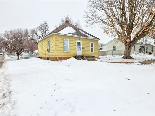 917 W Washington St, Knoxville, IA 50138