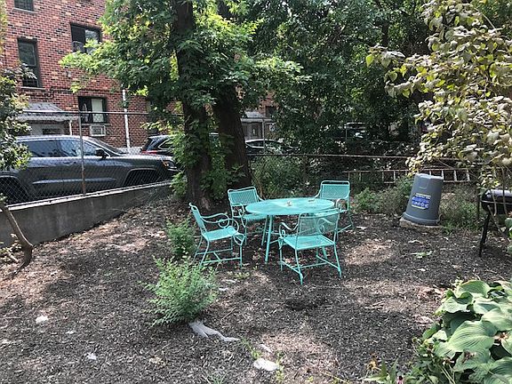 2nd image of 25-35 23rd St #3