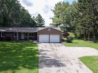 565 New Milford Rd, Atwater, OH 44201
